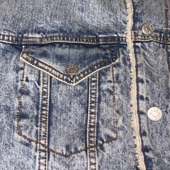 Urban Outfitters BDG Sherpa Denim Jacket Sz Medium - Picture 14 of 16